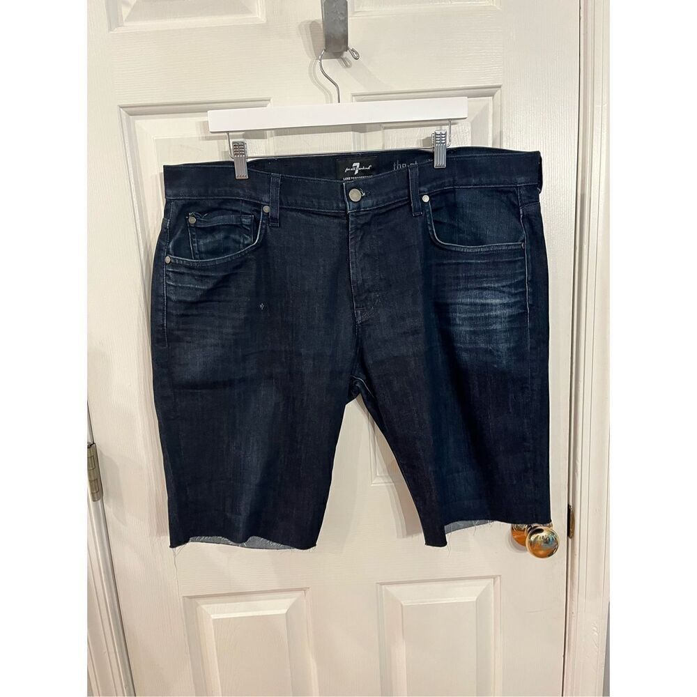 7 For All Mankind Luxe Performance The Straight Cut Off Jean Denim Shorts Sz 40